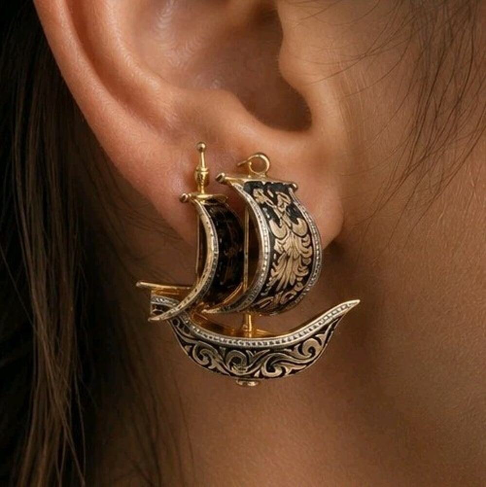 Vintage Damascene 3D Ship Boat Clip On Earrings 24K Gold Inlay Black Enamel